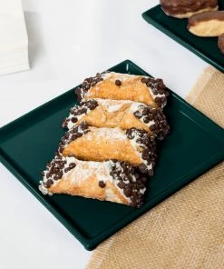 Tablecraft Professional Bakeware Tablecraft CW2116HGN 7" X 6 1/2" X 3/8" Hunter Green Cast Aluminum Sixth Size Rectangular Cooling Platter