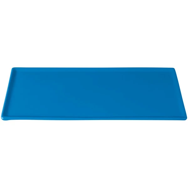 Tablecraft Professional Bakeware Tablecraft CW2106SBL 13 1/4" X 6 3/4" X 3/8" Sky Blue Cast Aluminum Rectangular Cooling Platter - Image 3