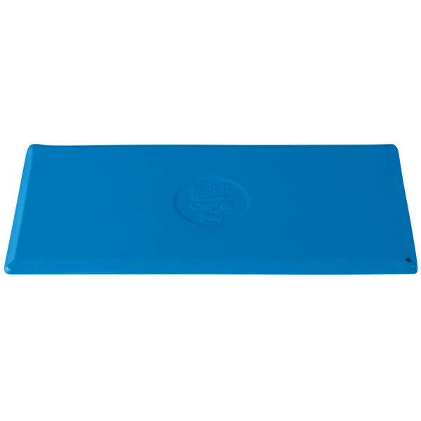 Tablecraft Professional Bakeware Tablecraft CW2106SBL 13 1/4" X 6 3/4" X 3/8" Sky Blue Cast Aluminum Rectangular Cooling Platter - Image 5