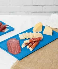 Tablecraft Professional Bakeware Tablecraft CW2106SBL 13 1/4" X 6 3/4" X 3/8" Sky Blue Cast Aluminum Rectangular Cooling Platter