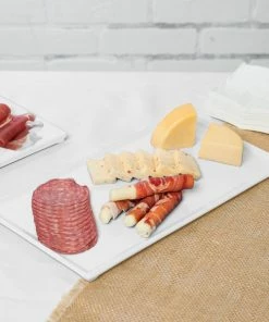 Tablecraft Professional Bakeware Tablecraft CW2106W 13 1/4" X 6 3/4" X 3/8" White Cast Aluminum Rectangular Cooling Platter