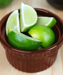 Tablecraft Professional Bakeware Tablecraft CW1610MAS 10.5 Oz. Maroon Speckle Cast Aluminum Souffle Bowl With Ridges